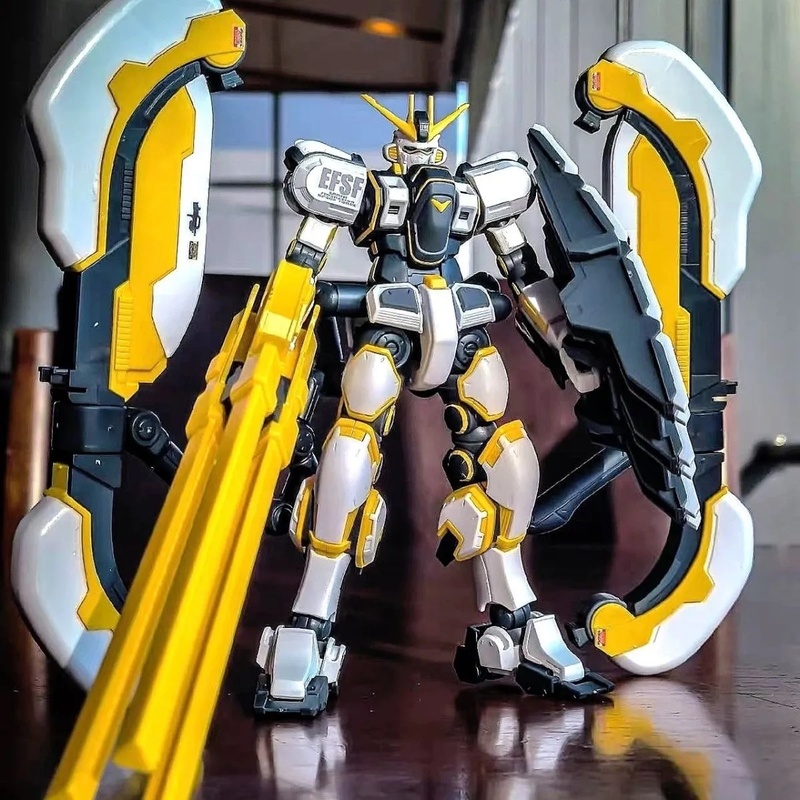 Model Kit Gundam Barbatos - HG 1/144 Atlas Thunder Universe Battlefront